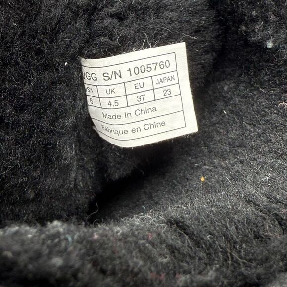 UGG Juliette Black Embroidered Tall Boot Y2K Vintage RARE 1005760 - Women’s US 6